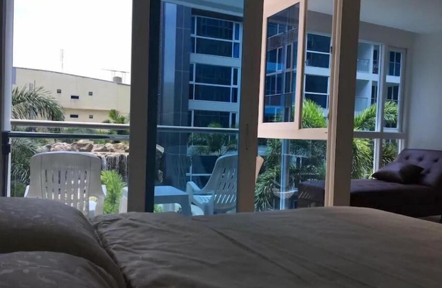Pattaya-Central Location+Pool-Studio