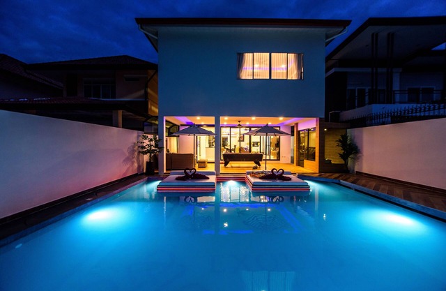 Pattaya Pool Villa