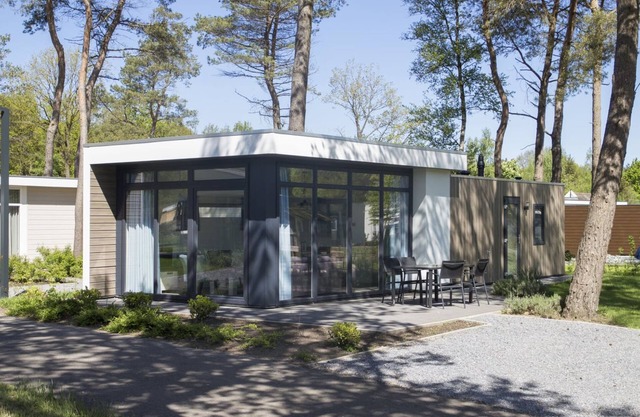 Pavilion 4 by Interhome