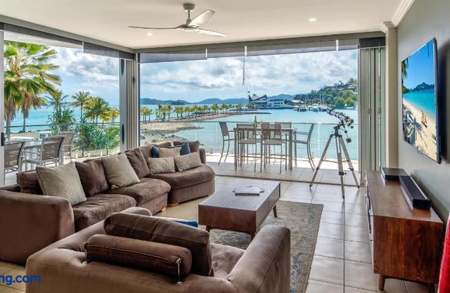 Pavillions on Hamilton Island