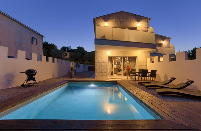 Pax House 2