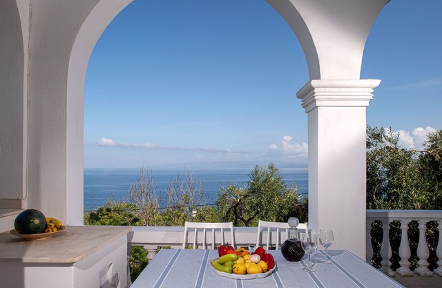 PaxosBlue, Panoramic Sea view Suite