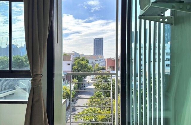 Peaberry Place
