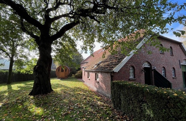 Peace and charm - Stylishly renovated country house with large garden and sauna
