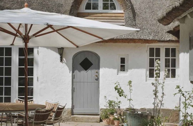 Peace in beautifully renovated country house