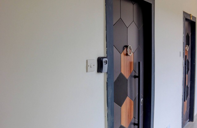 Peaceful And Unique Studio Jkia Airport Stay