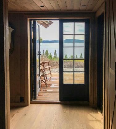 Peaceful Cabin By Rødungen