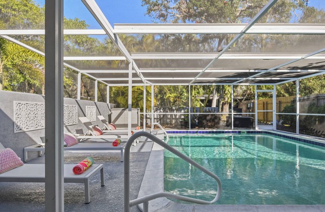 Peaceful Coastal Retreat – 3BR Home with Pool Near Sarasota Bay