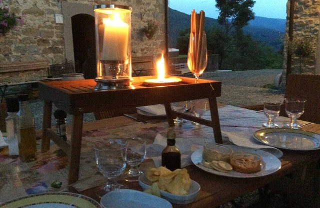 Peaceful, comfortable retreat in glorious mountainous surroundings.