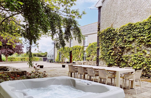 Peaceful Country Escape