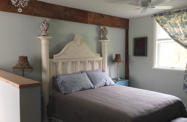 Peaceful country stay for two