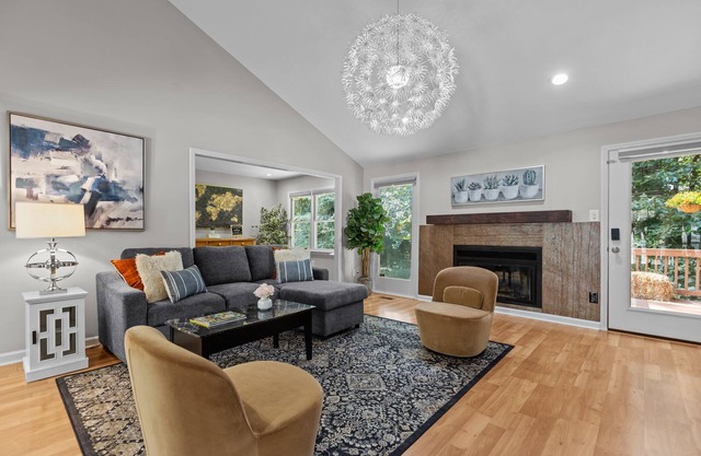 Peaceful Cozy 3-bedroom house close to RDU, RTP, Hospitals, Downtown Raleigh