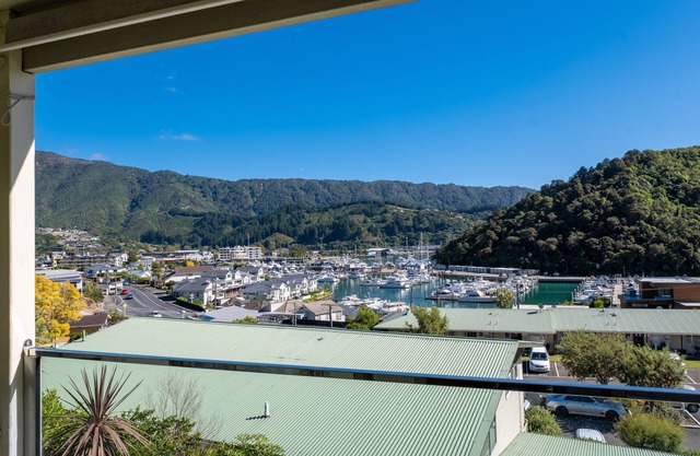 Peaceful Escape – Picton Holiday Apartment