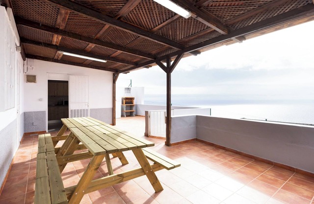 Peaceful Escape, Terrace & BBQ in El Escobonal