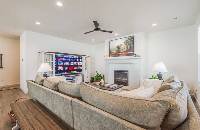 Peaceful Escape w/Office | Near Ogden & Snowbasin