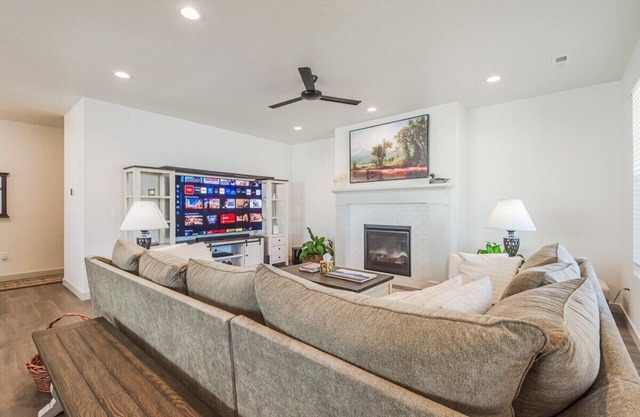 Peaceful Escape w/Office | Near Ogden & Snowbasin