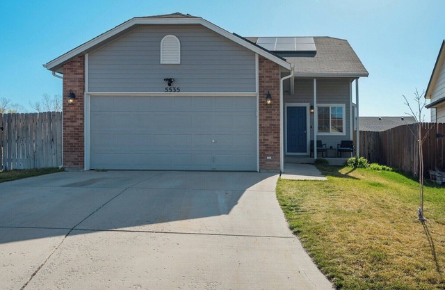 Peaceful Family Retreat w/Pool Near Colorado Springs & Airport