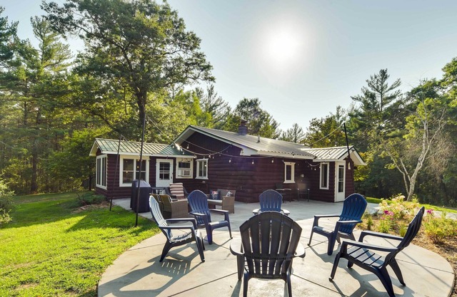 Peaceful Grantsburg Log Cabin w/ Patio + Fire Pit!