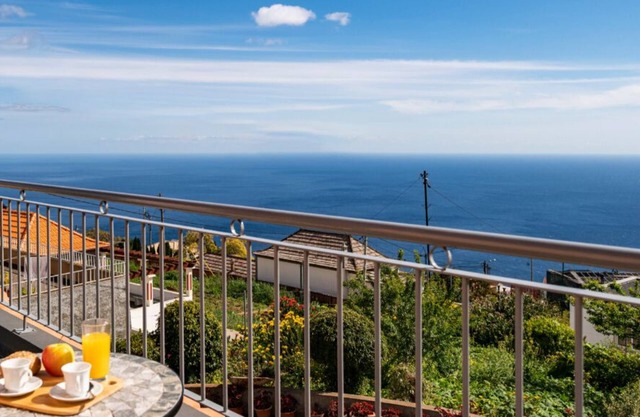 Peaceful, great for walks | SeaView Apartment