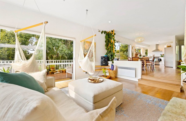 Peaceful Oasis in the Heart of Stanmore Bay.nA sweet 7mins walk to the beach!n