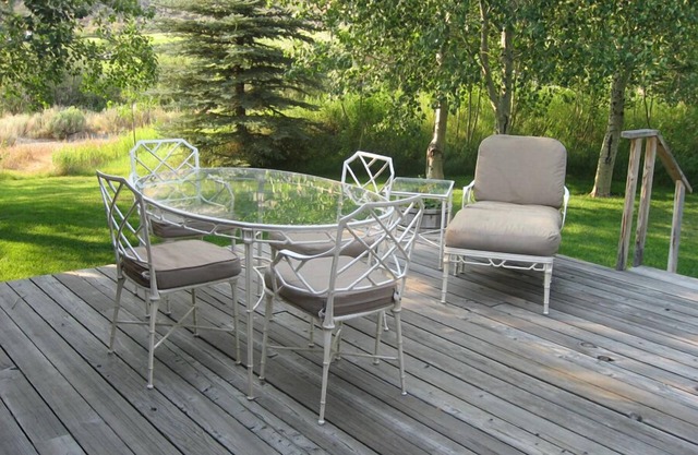 Peaceful Retreat Minutes from Skiing. Views, Spacious,Trails