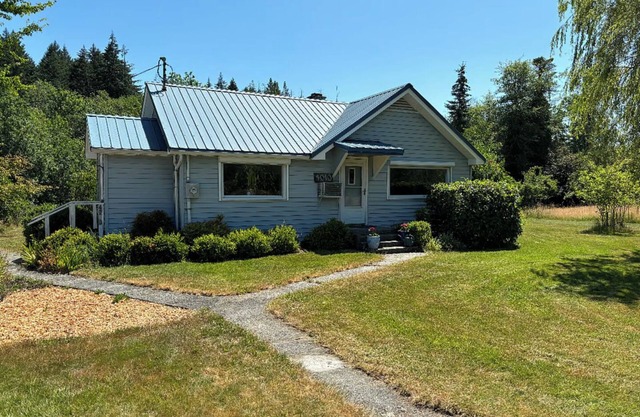 Peaceful Retreat Near Capital - Charming Olympia House with Modern Amenities