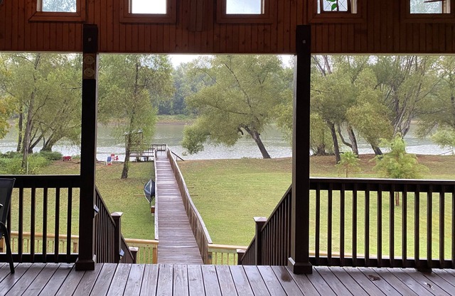 Peaceful retreat along the banks of the Atchafalaya River