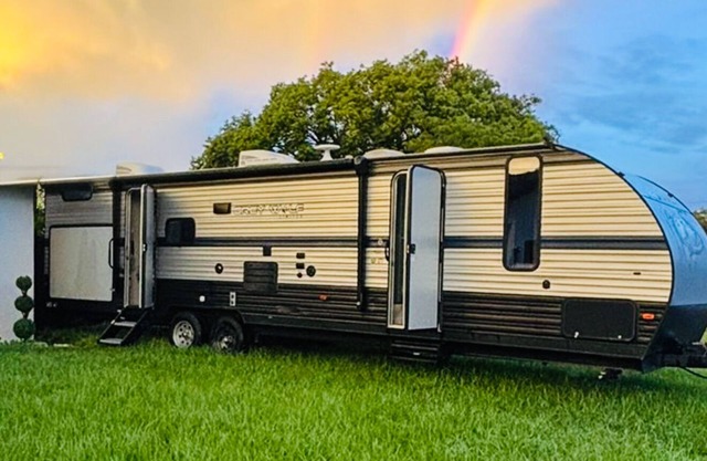 Peaceful RV with AC in Winter Park