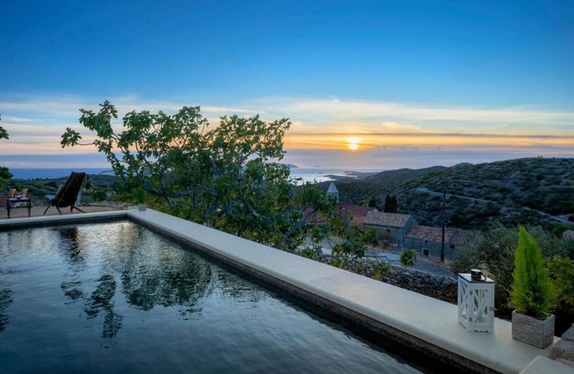 Peaceful & Secluded Retreat House on the island of Hvar