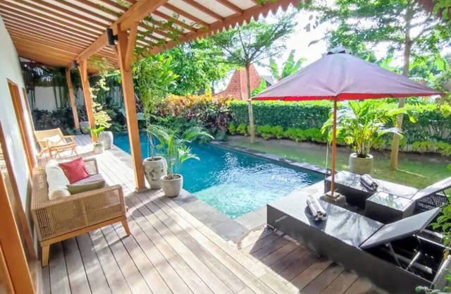 Peaceful Villa w/Pool, Terrace, View & Work Space