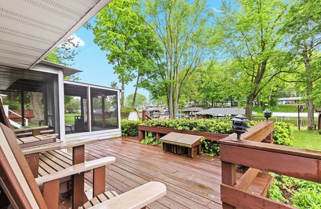 Peaceful Waterfront Home - Close To Indiana Beach