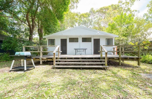 Pearl Beach House - 2 min to sand & sea - 2 semis