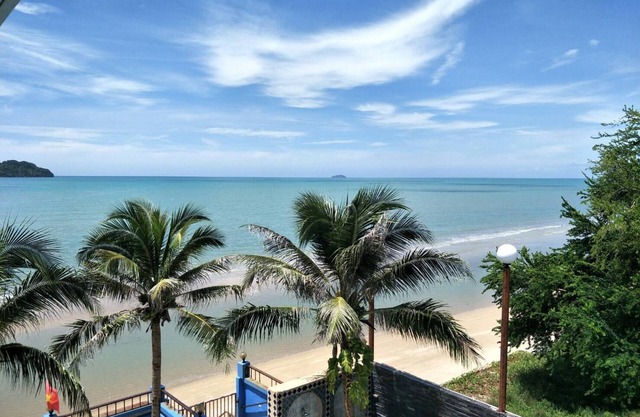 Pearl By The Sea Resort