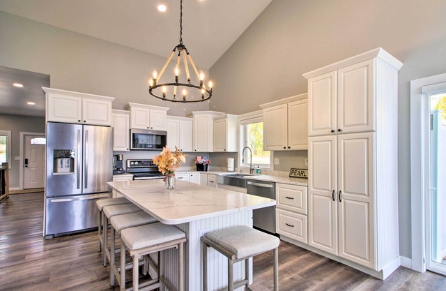 Pearl Lake Retreat w/Dock & Stunning Views!