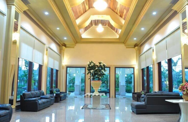 Pearl resort and hotel