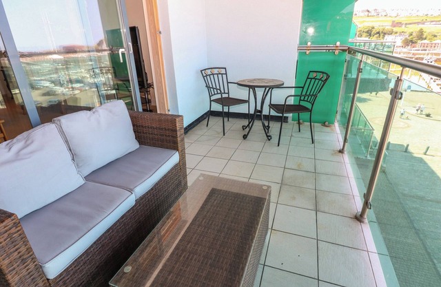 PEARS SUITE, country holiday cottage in Whitehaven