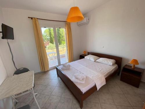 Pefki Apartment 4