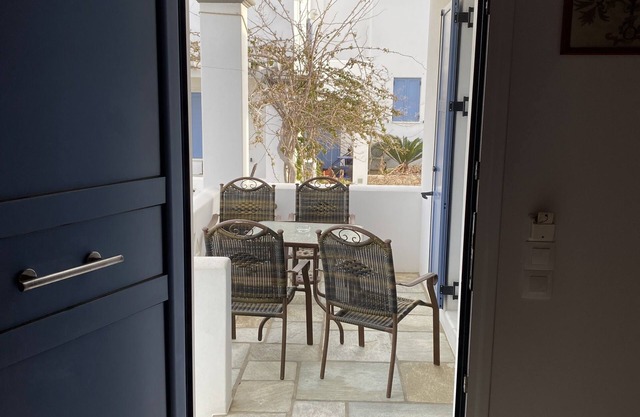 Pelagos Apartment 10m from Gyrisma Beach-Skyros