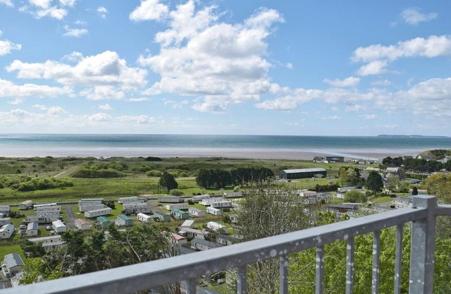 Pendine Manor