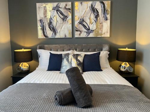 Pendle House - Apt 4 - 3 min walk to beach & Shops!