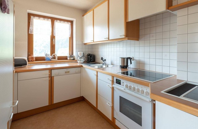 Pension Armella - apartment/apartment, shower, WC, balcony