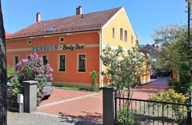 Pension Body Sun
