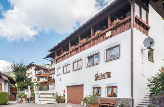 'Pension Sonia Apartment 103' with Mountain View, Garden & Wi-Fi