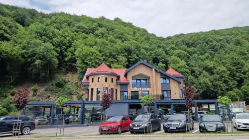 Pensiune Restaurant PERLA