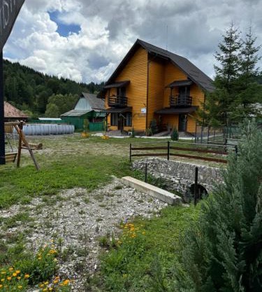 Pensiunea Păstrăvul de Aur