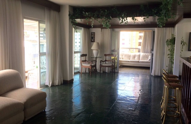 Penthouse apartment