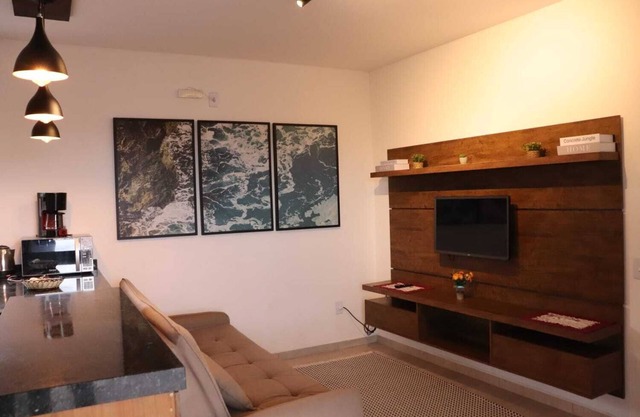 Penthouse (Enseada de Zimbros Residential) - 180 meters from the beach