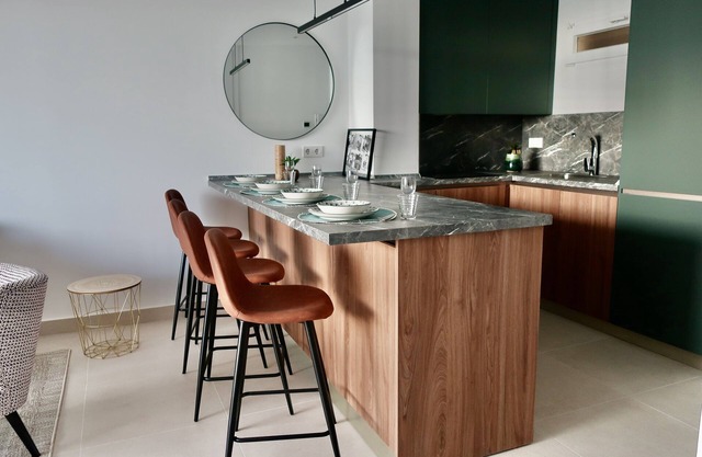 Penthouse in the center of the city with pool 5 min from the beach
