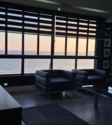 Penthouse Oceanview moderno 130 m2