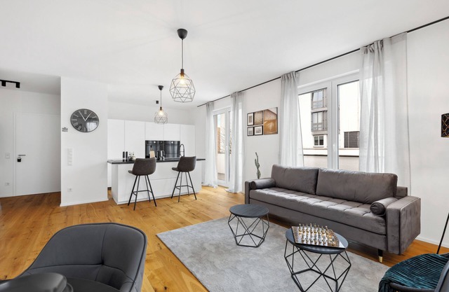 Penthouse Rooftop | Center | Close to the cathedral | Netflix